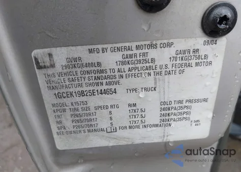 2005 Chevrolet Silverado K1500 z USA, uszkodzony, nr VIN 1GCEK19B25E144654